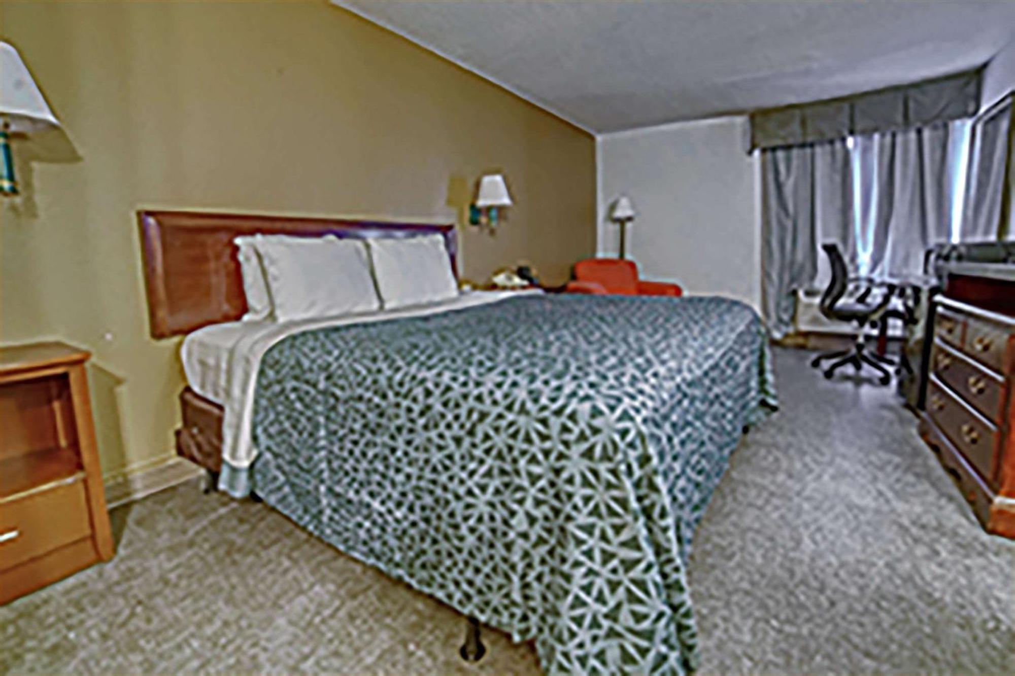 Econo Lodge Роли Экстерьер фото